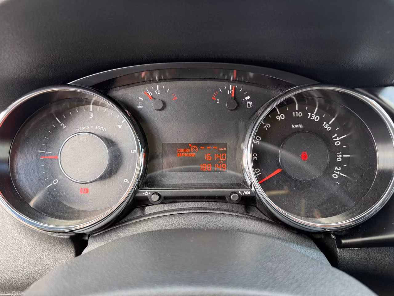 Peugeot 3008 фото 11