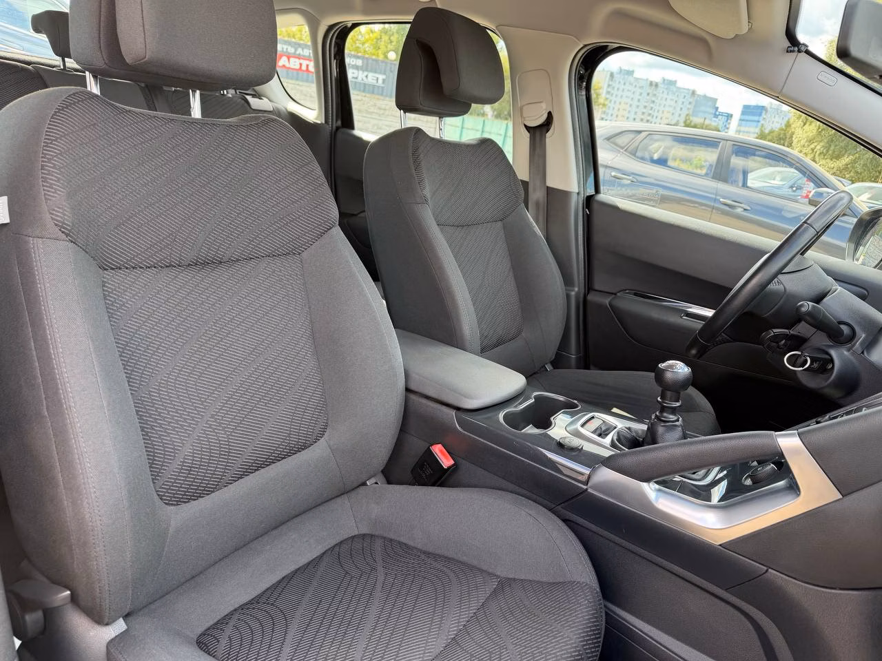 Peugeot 3008 фото 19