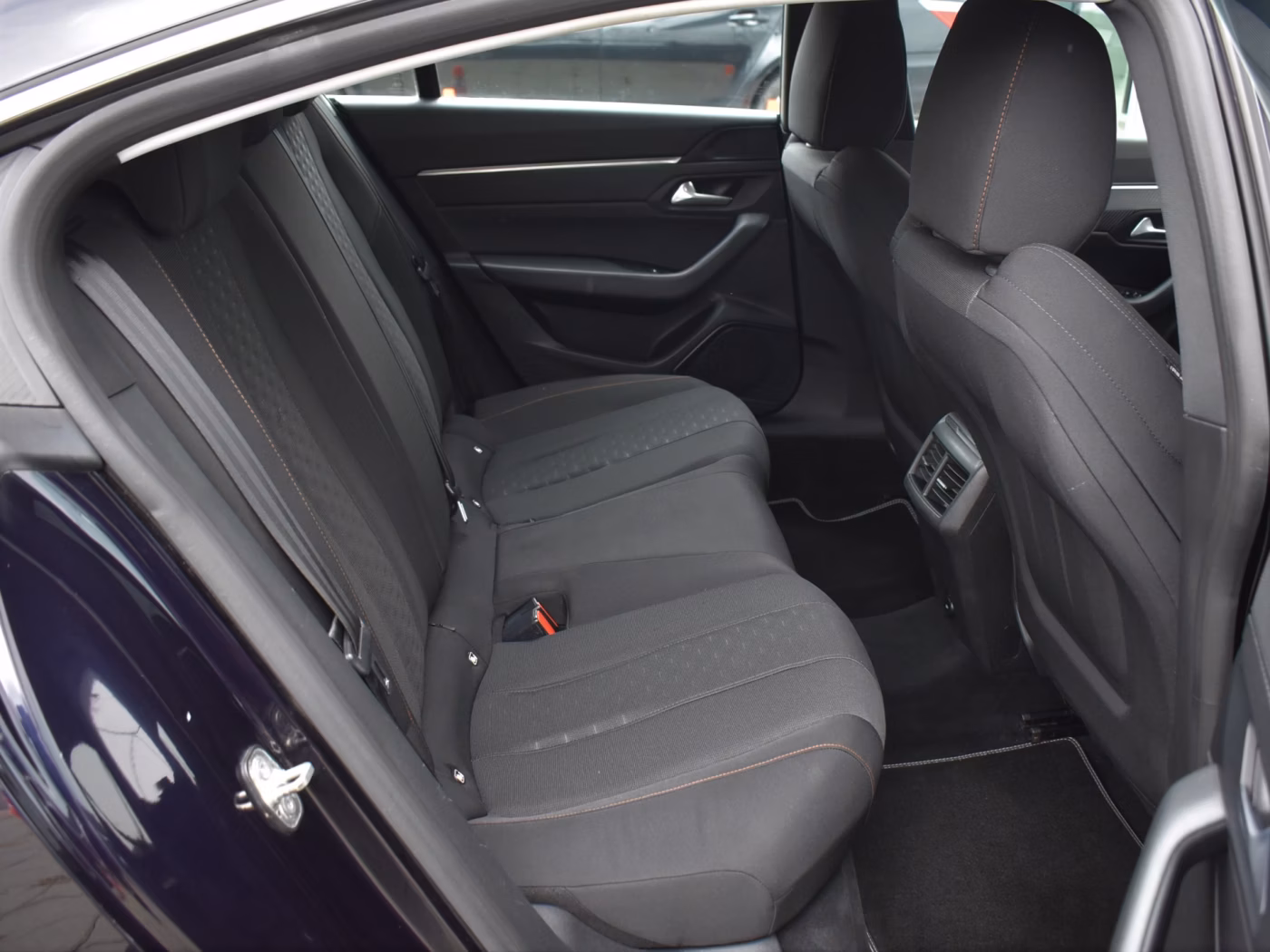 Peugeot 508 фото 9