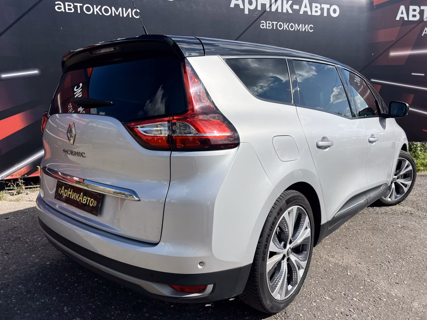Renault Grand Scenic фото 6