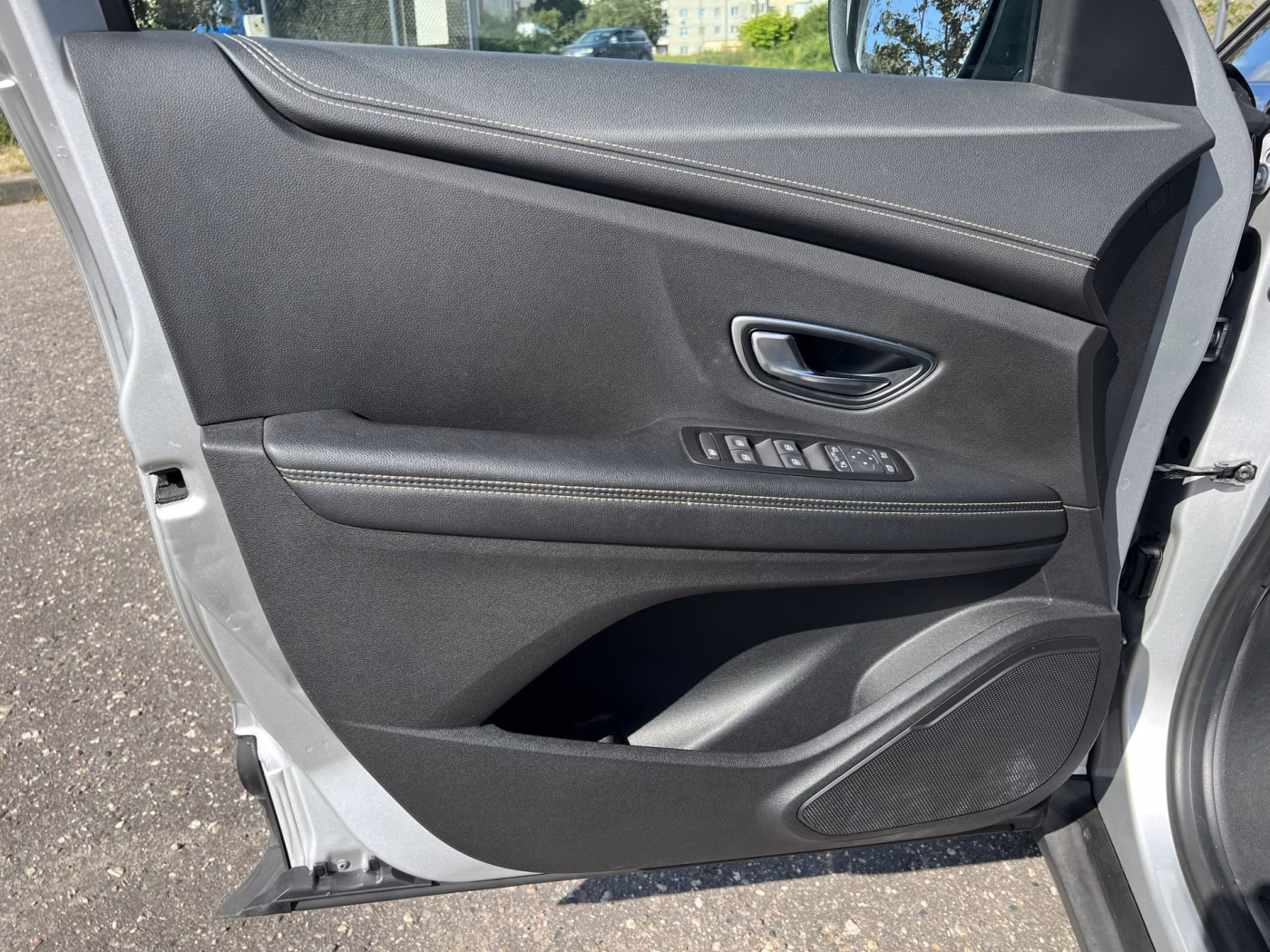 Renault Grand Scenic фото 13