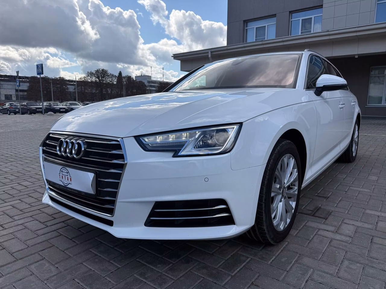 Audi A4