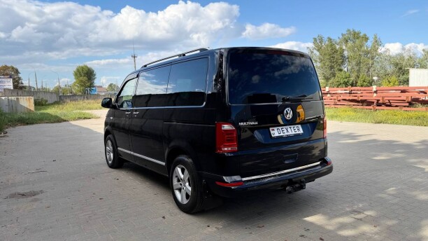 Volkswagen Multivan фото 3