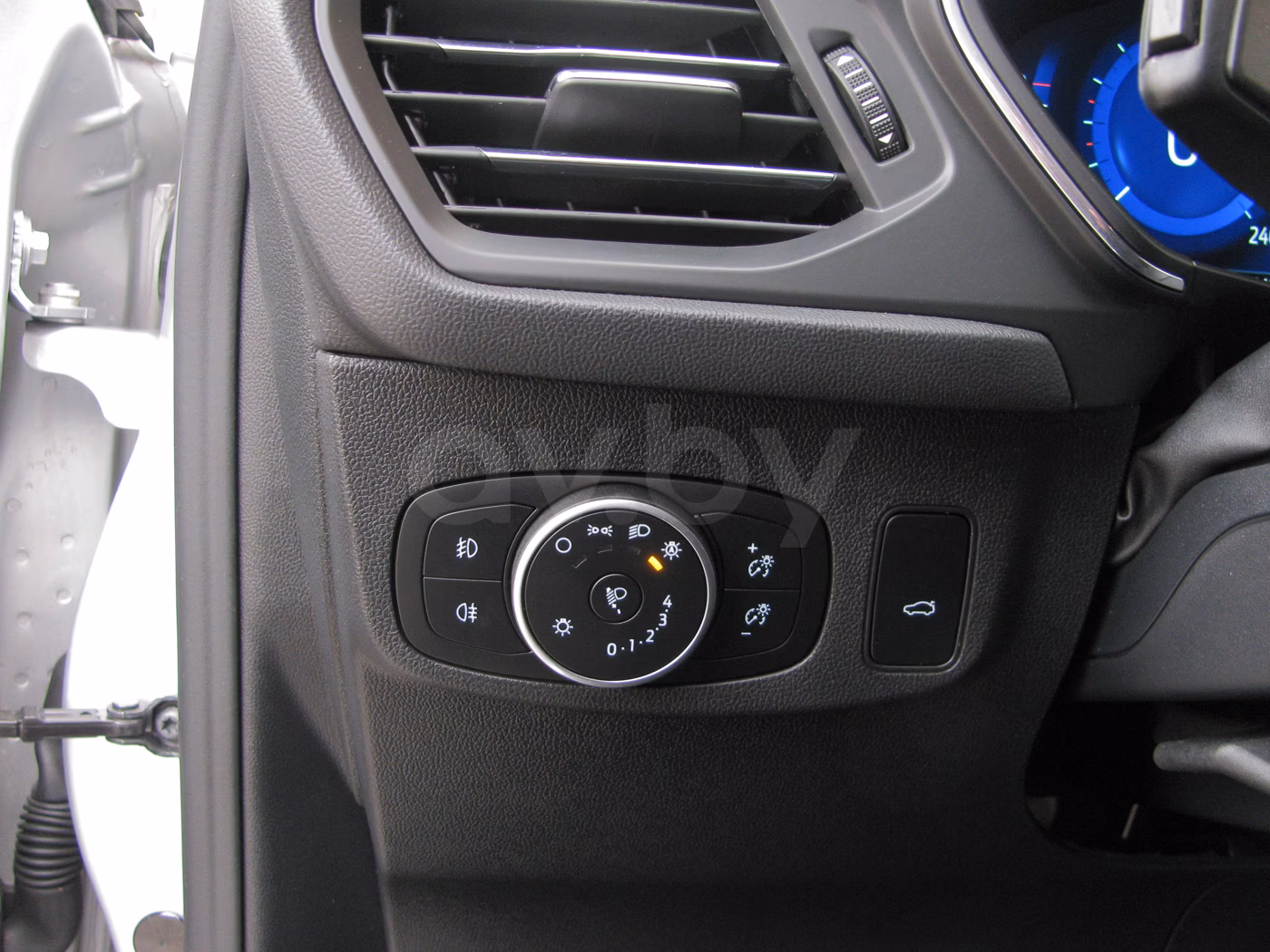 Ford Focus Active фото 20