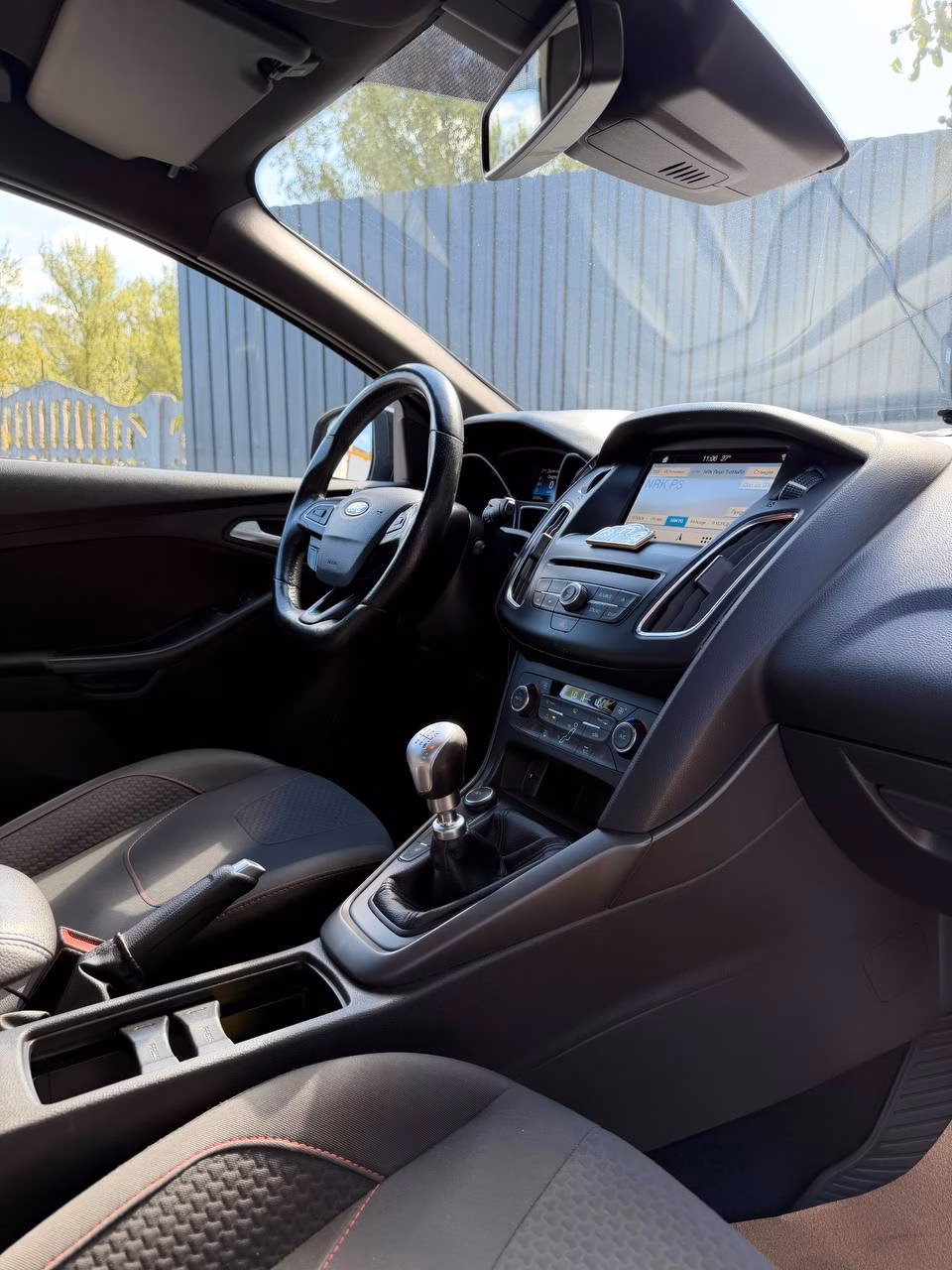 Ford Focus фото 7