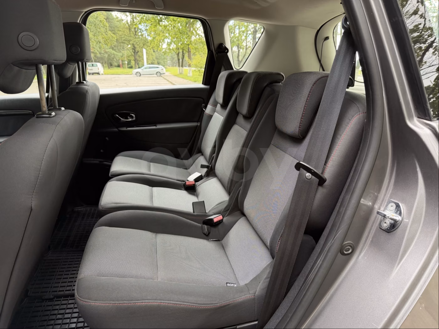 Renault Scenic фото 15
