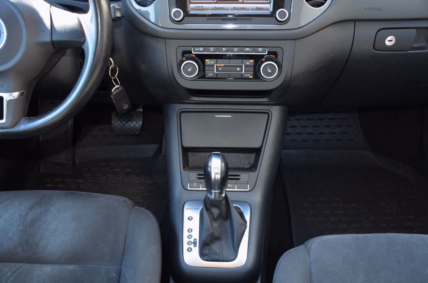 Volkswagen Tiguan фото 20