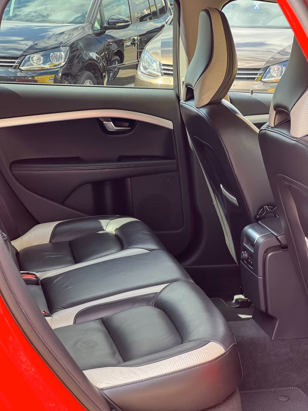 Volvo V70 фото 18