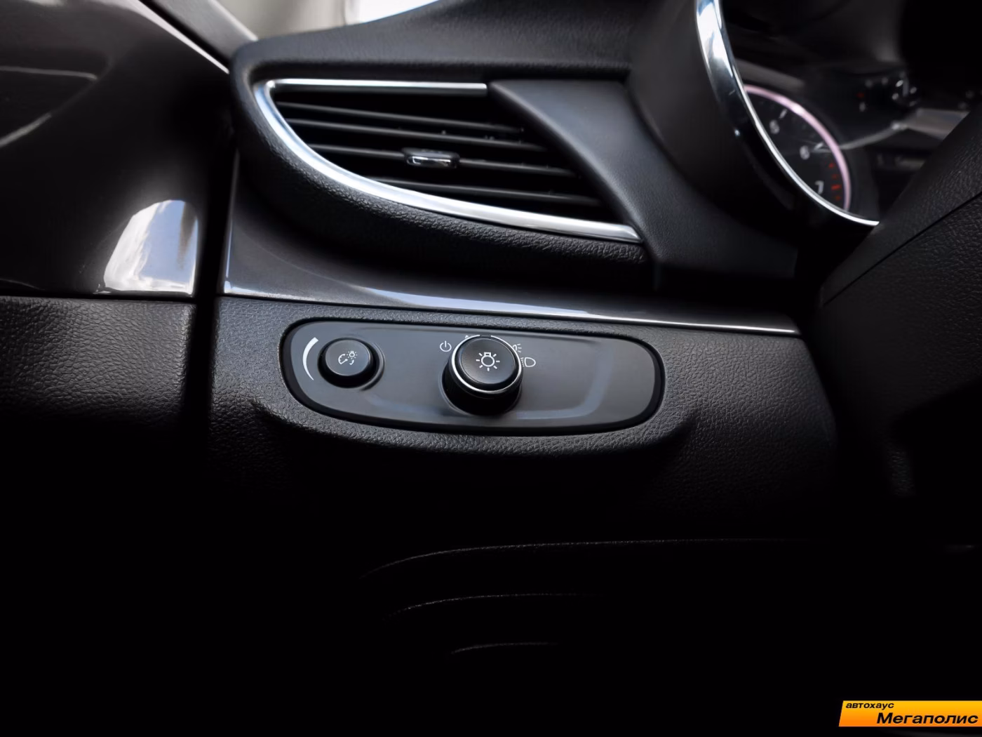 Buick Encore фото 13