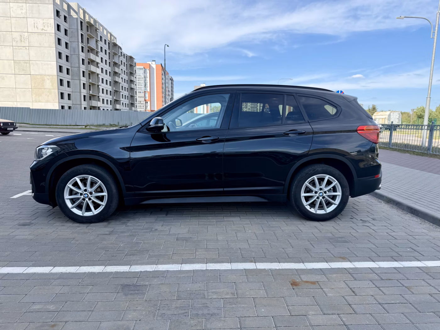 BMW X1 фото 6