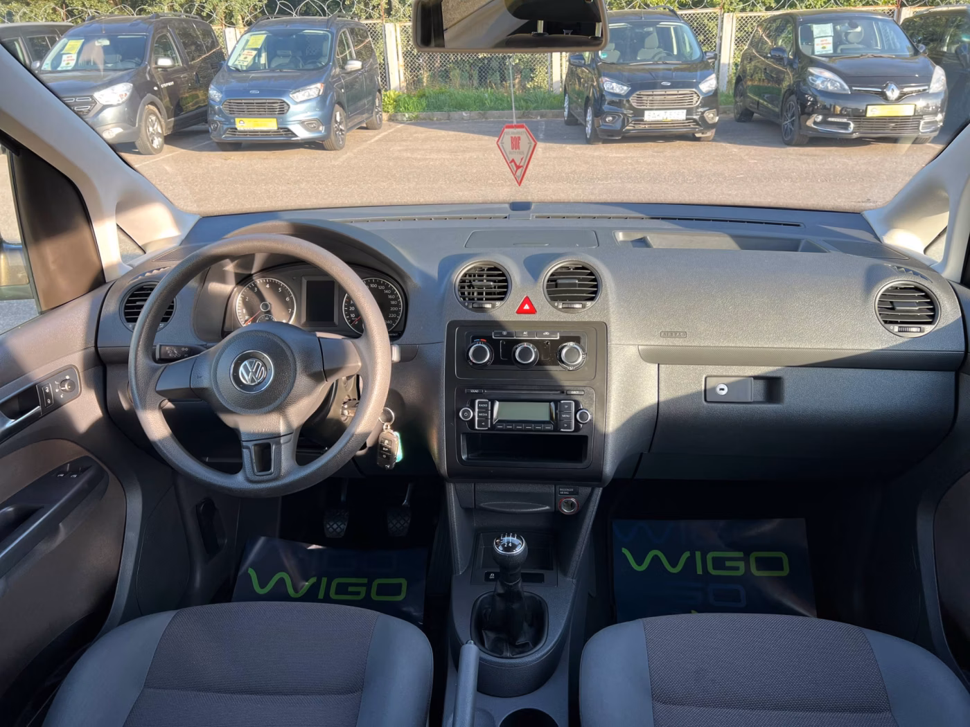 Volkswagen Caddy фото 20