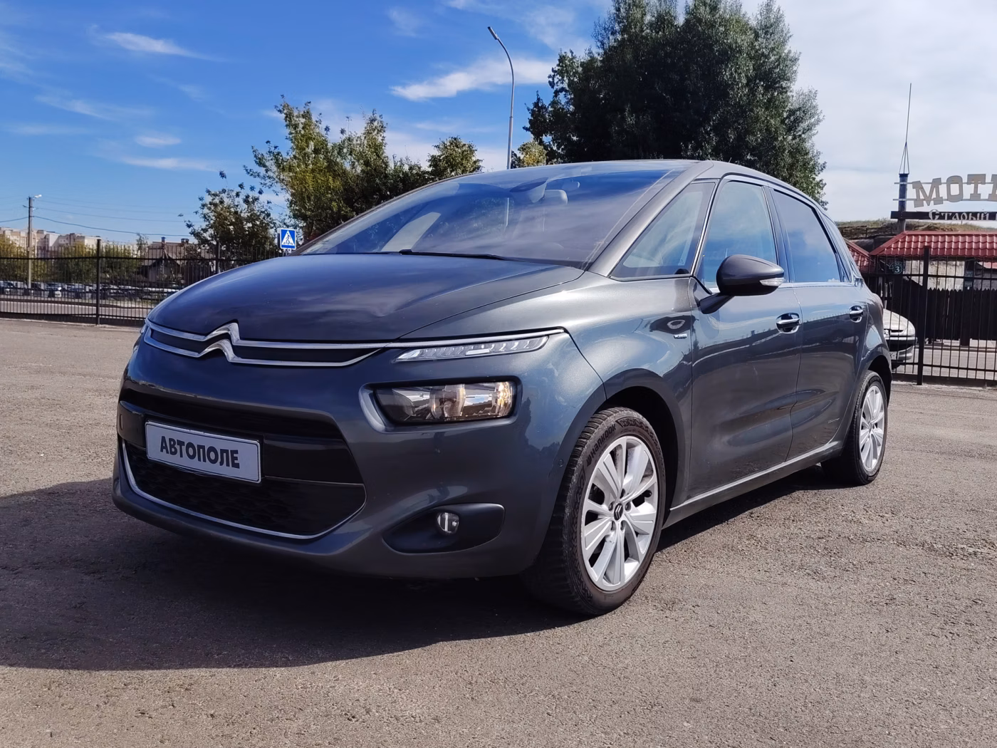 Citroen C4 Picasso фото 3