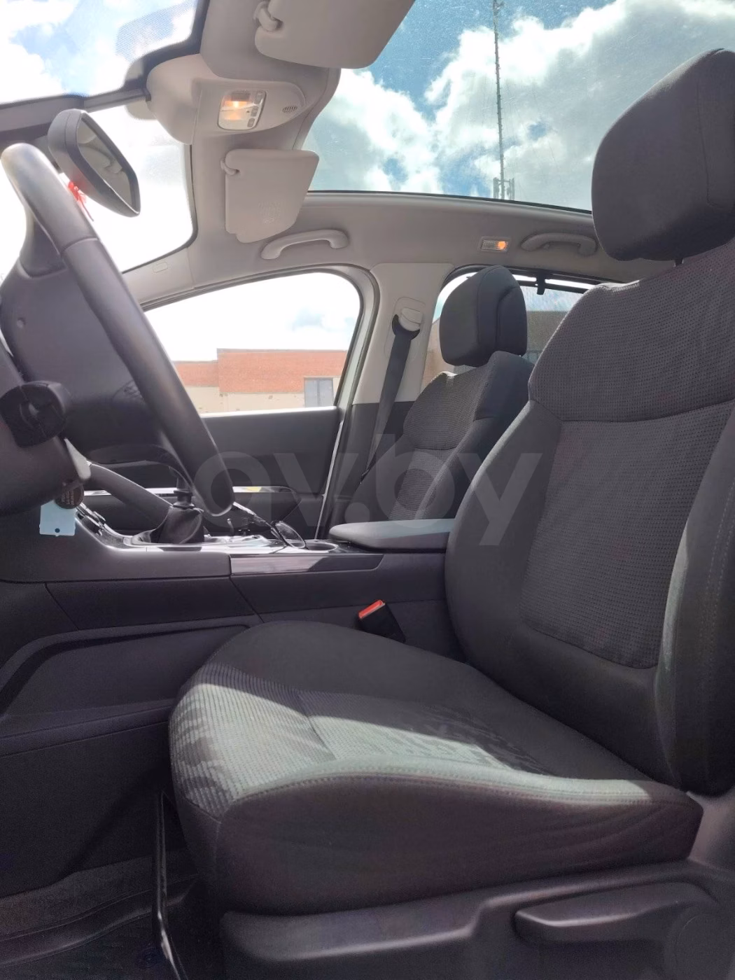 Peugeot 3008 фото 9