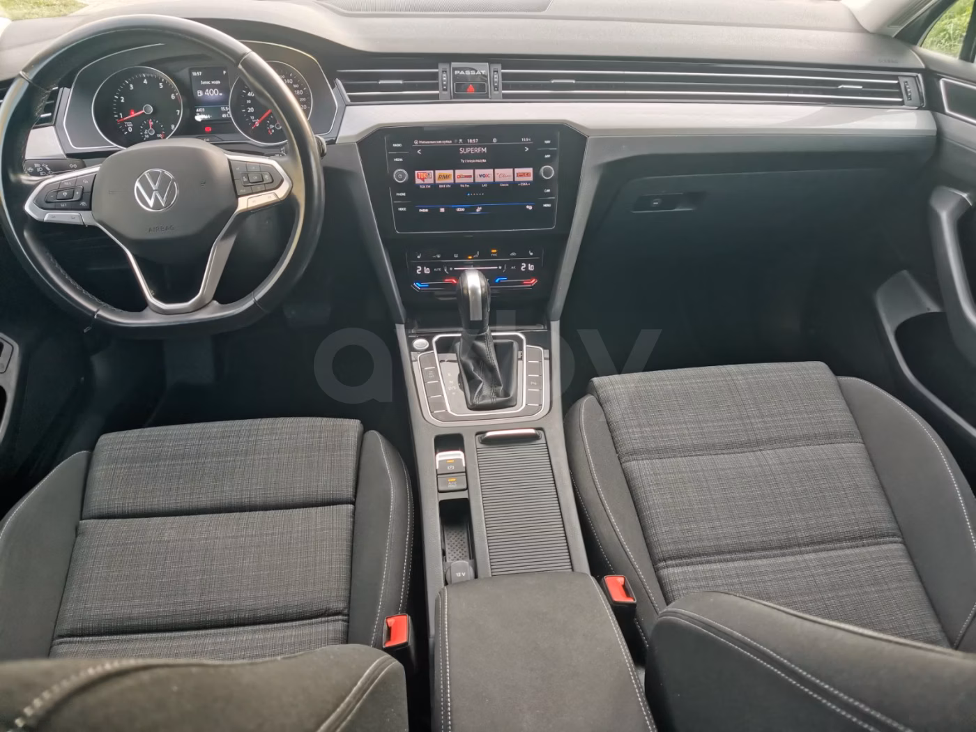 Volkswagen Passat фото 7