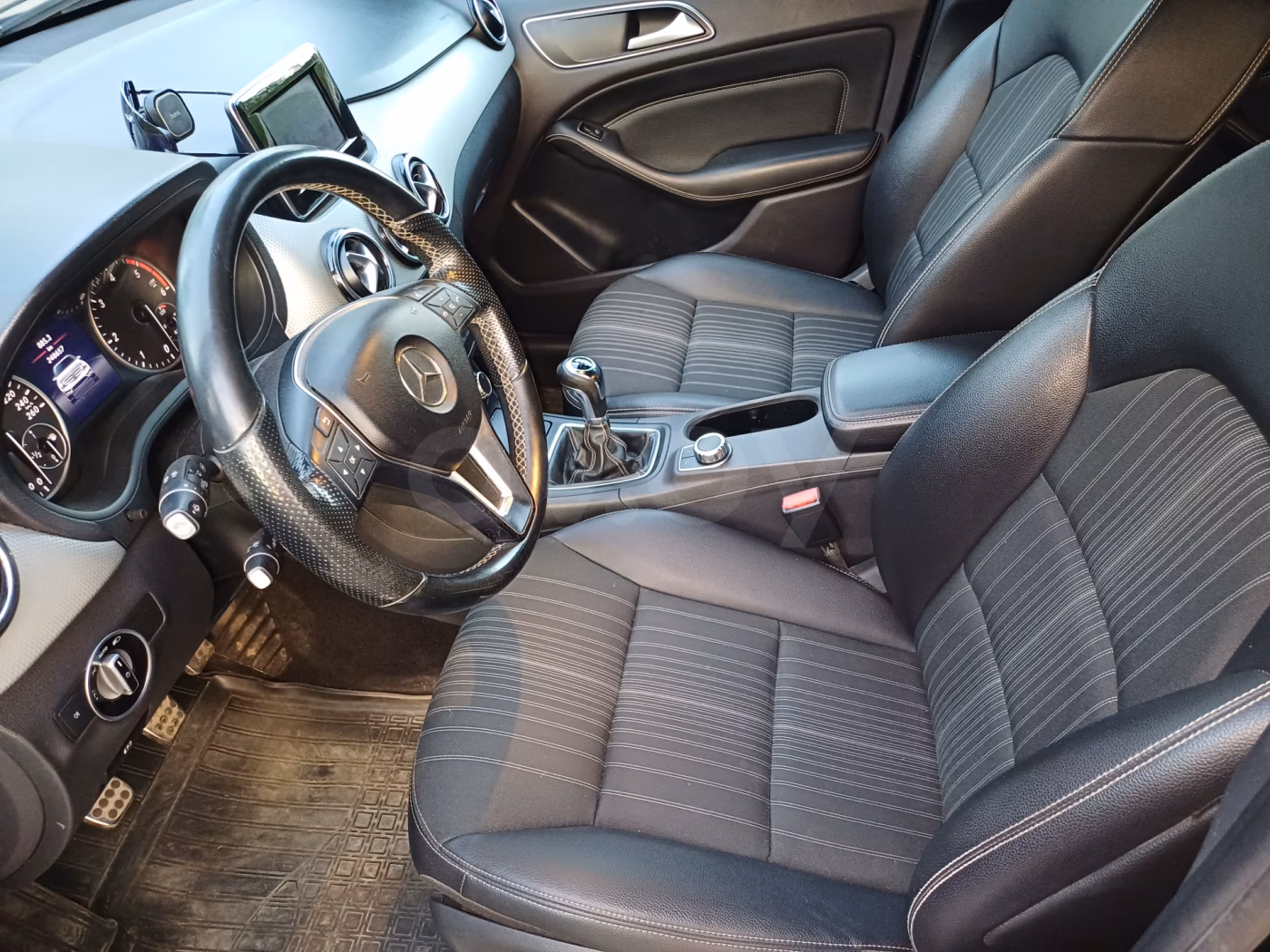 Mercedes-Benz B-Класс фото 15
