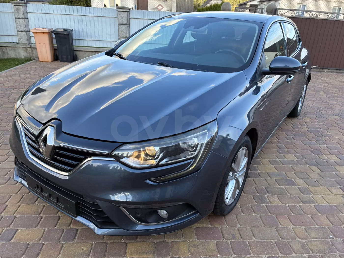 Renault Megane фото 7