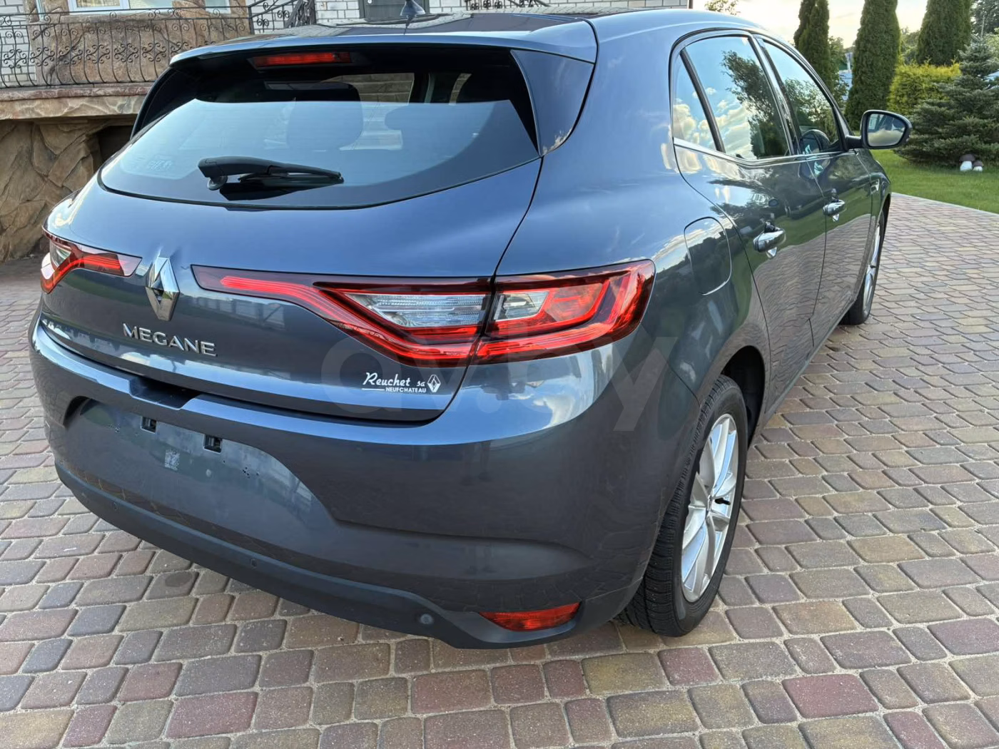 Renault Megane фото 9