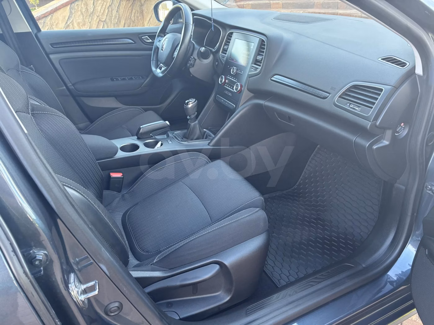 Renault Megane фото 14