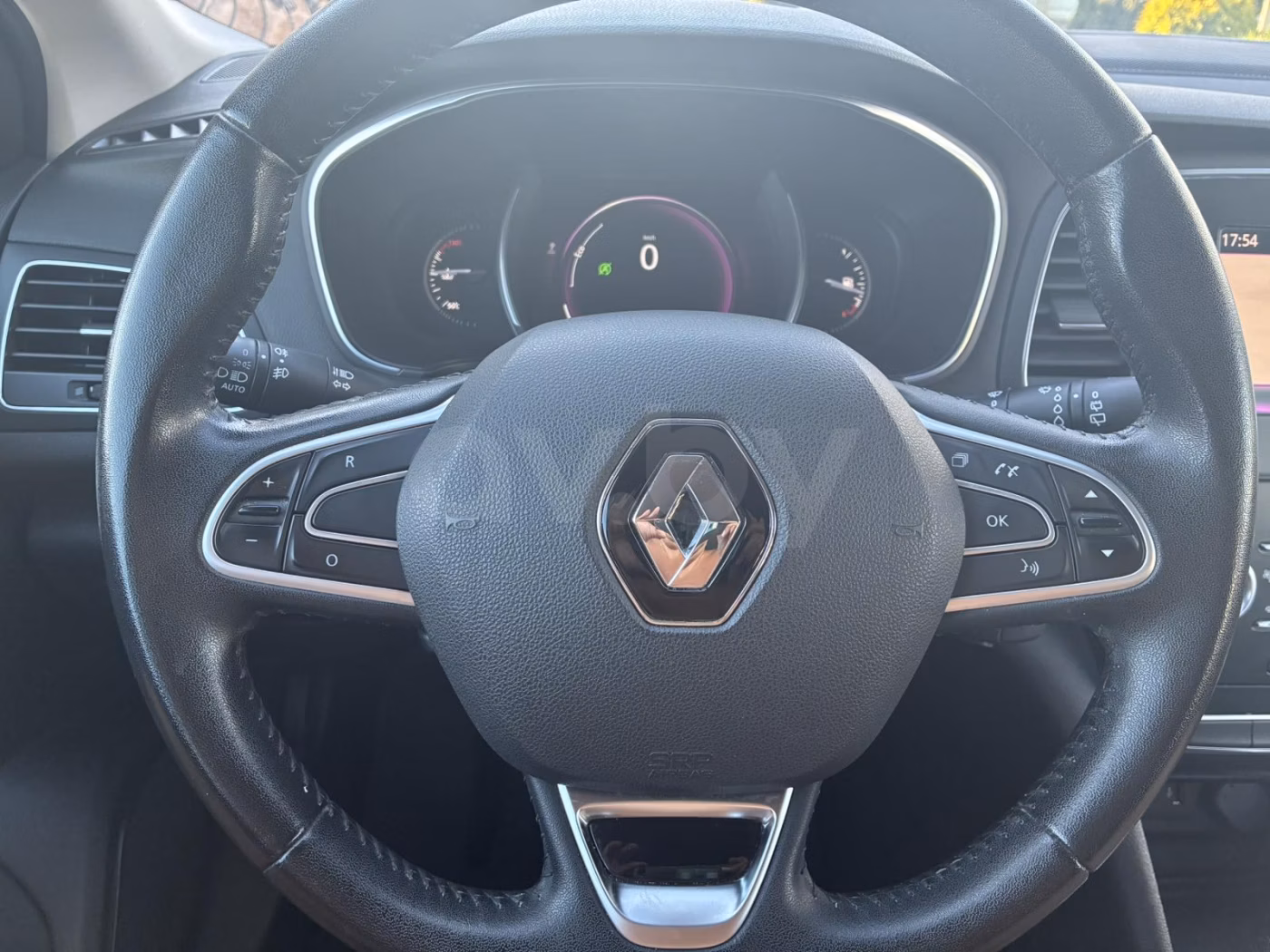 Renault Megane фото 16