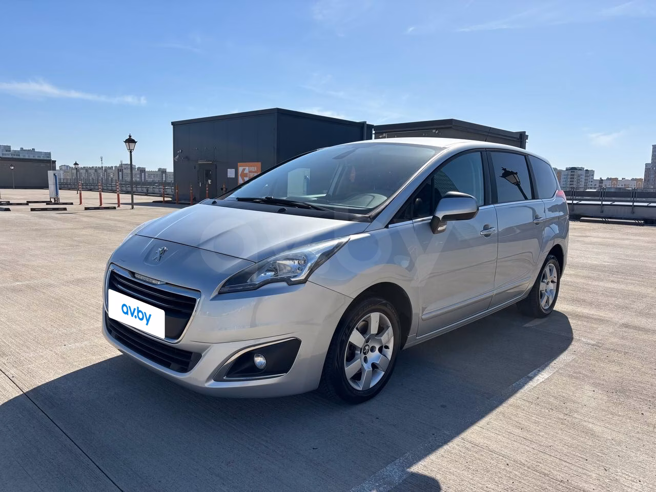 Peugeot 5008