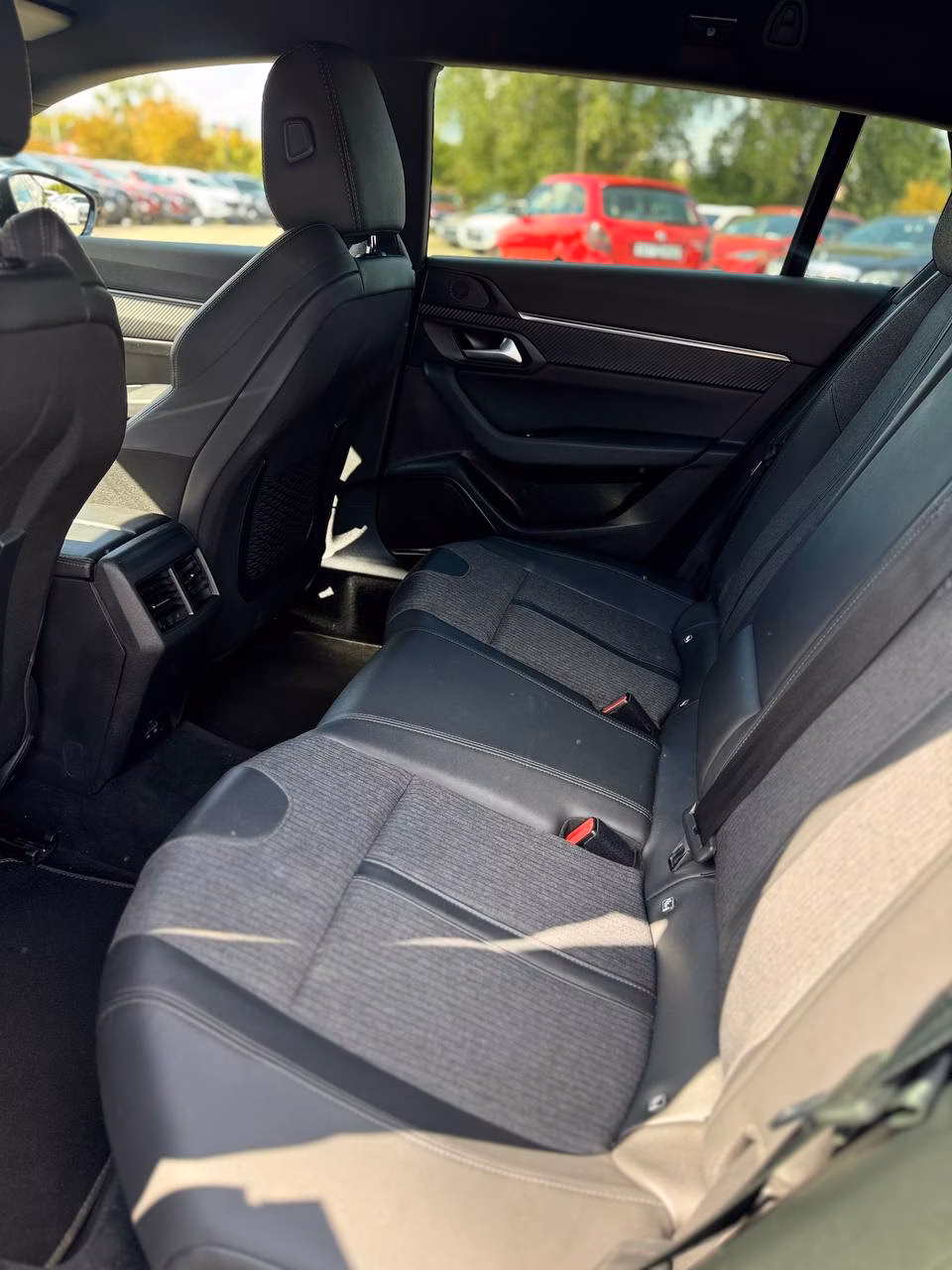 Peugeot 508 фото 19