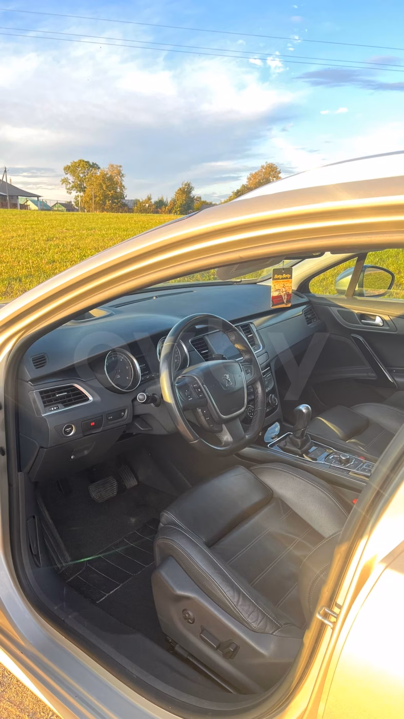 Peugeot 508 фото 9