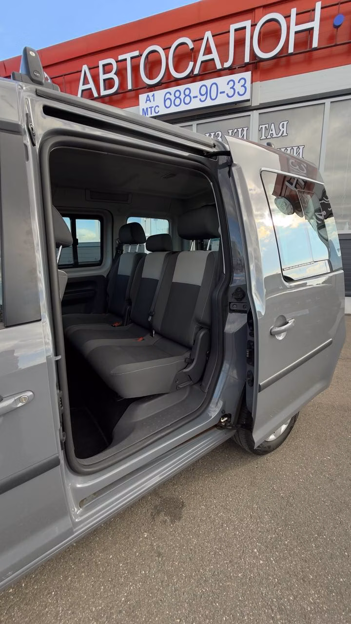 Volkswagen Caddy фото 11