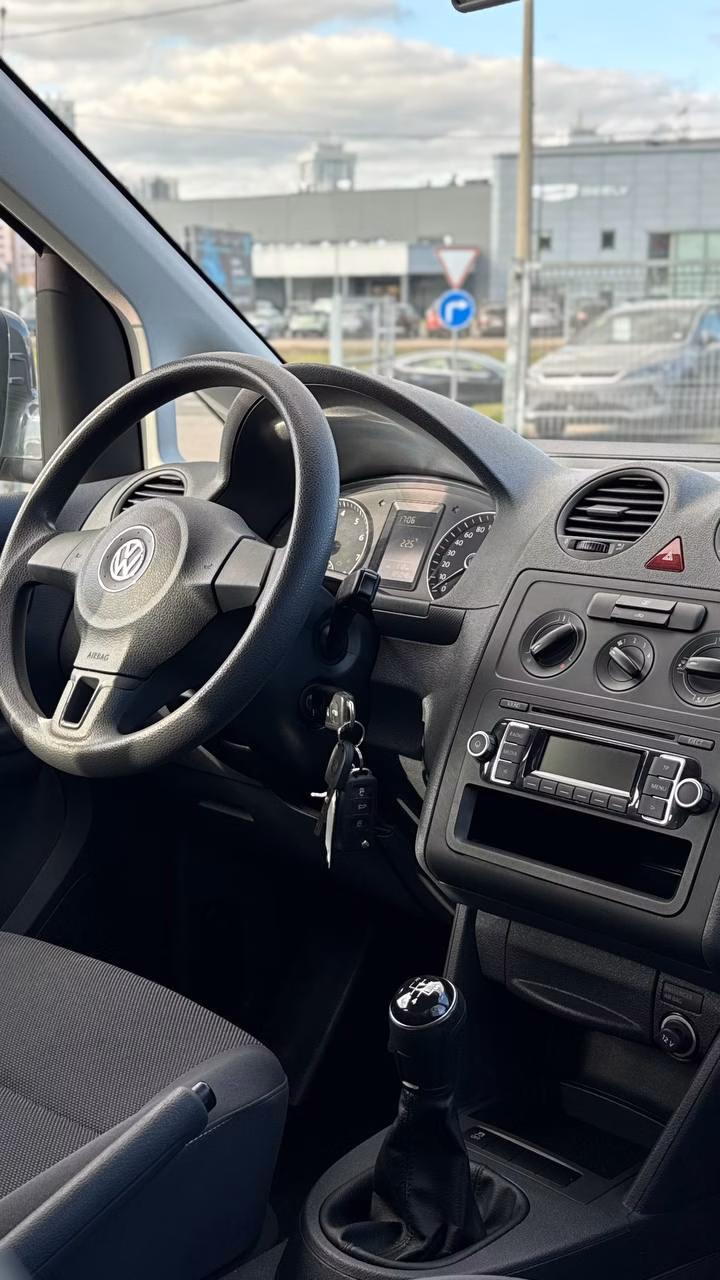 Volkswagen Caddy фото 16