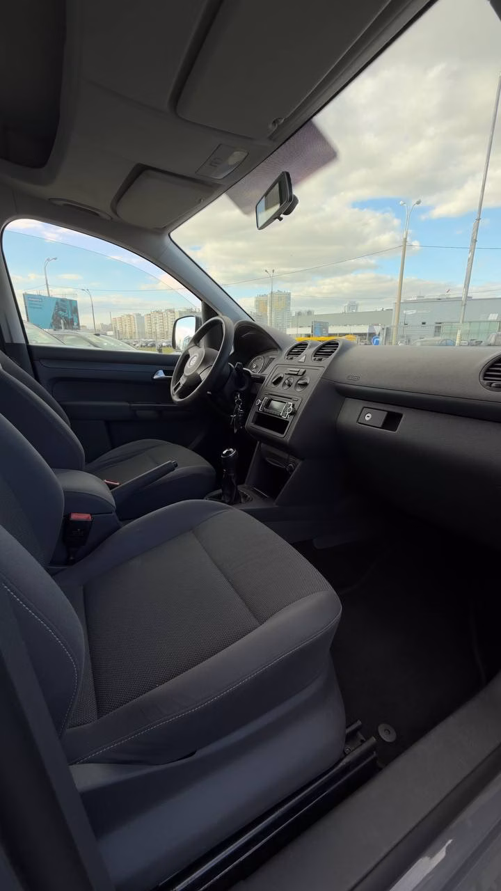 Volkswagen Caddy фото 17