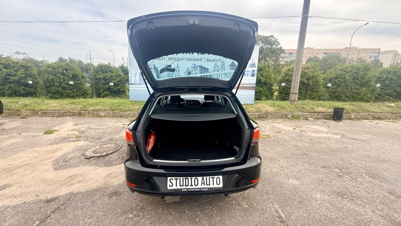SEAT Leon фото 11