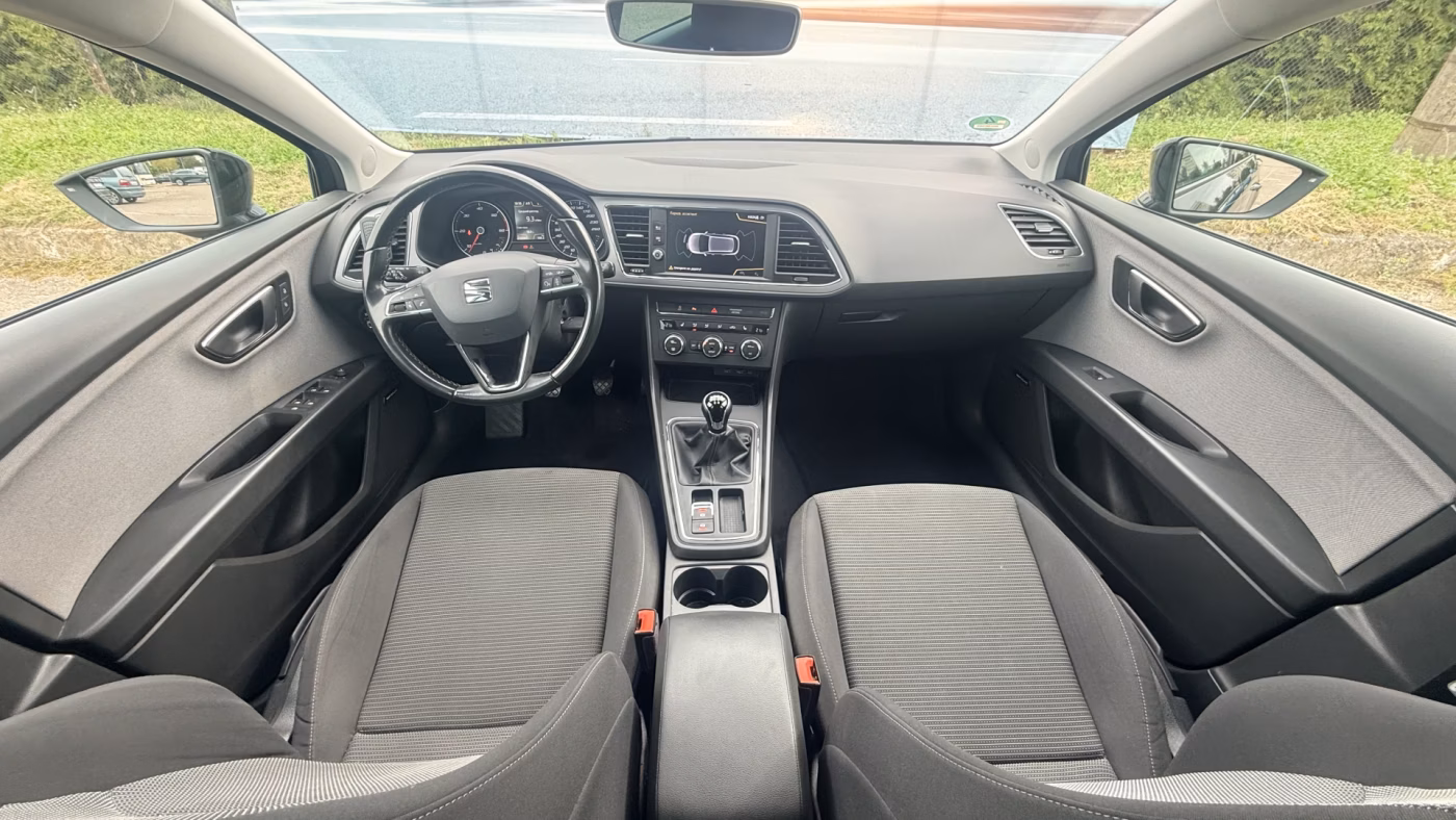 SEAT Leon фото 15