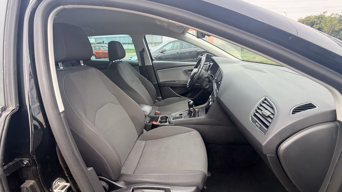 SEAT Leon фото 20