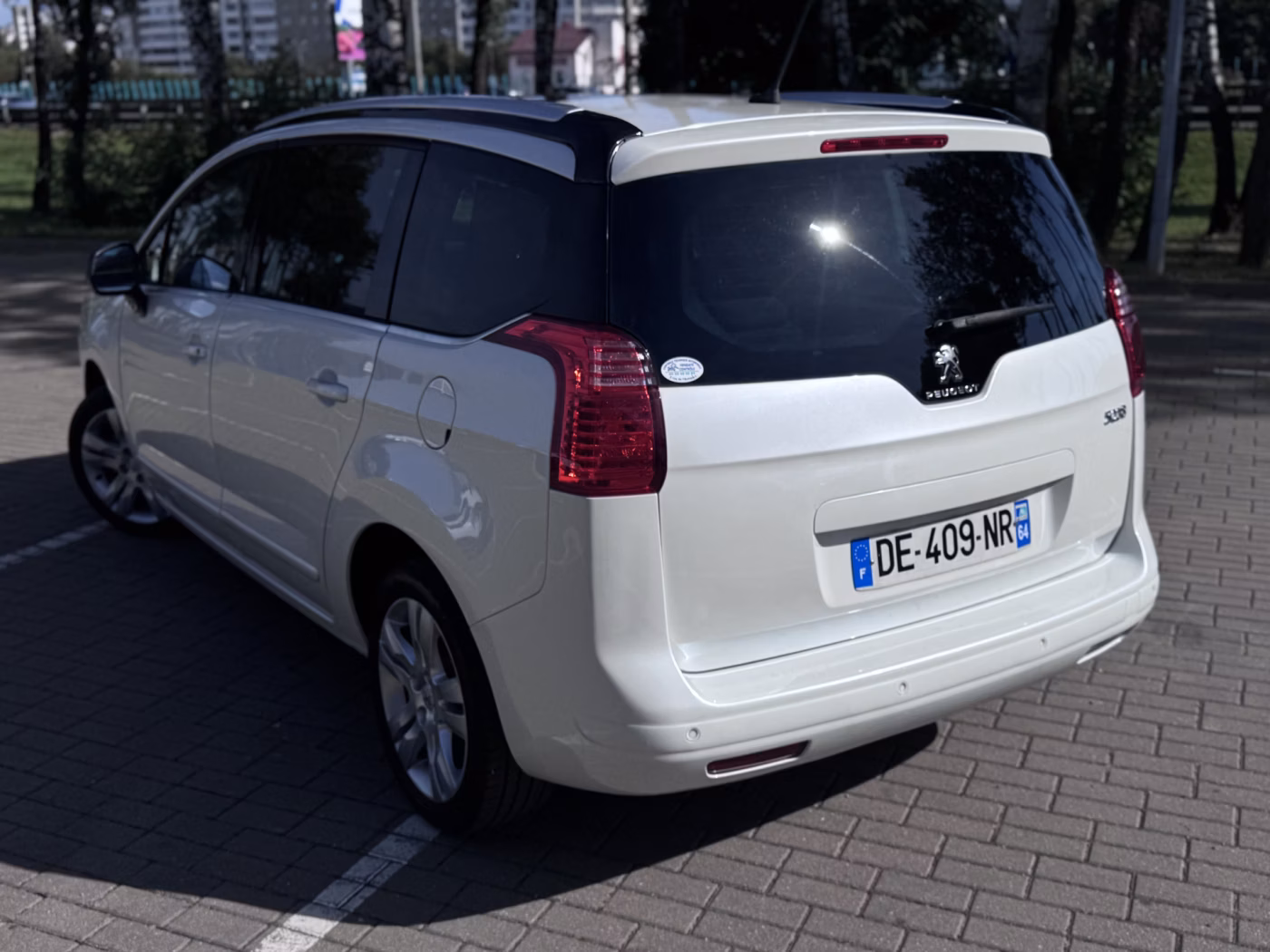 Peugeot 5008 фото 6
