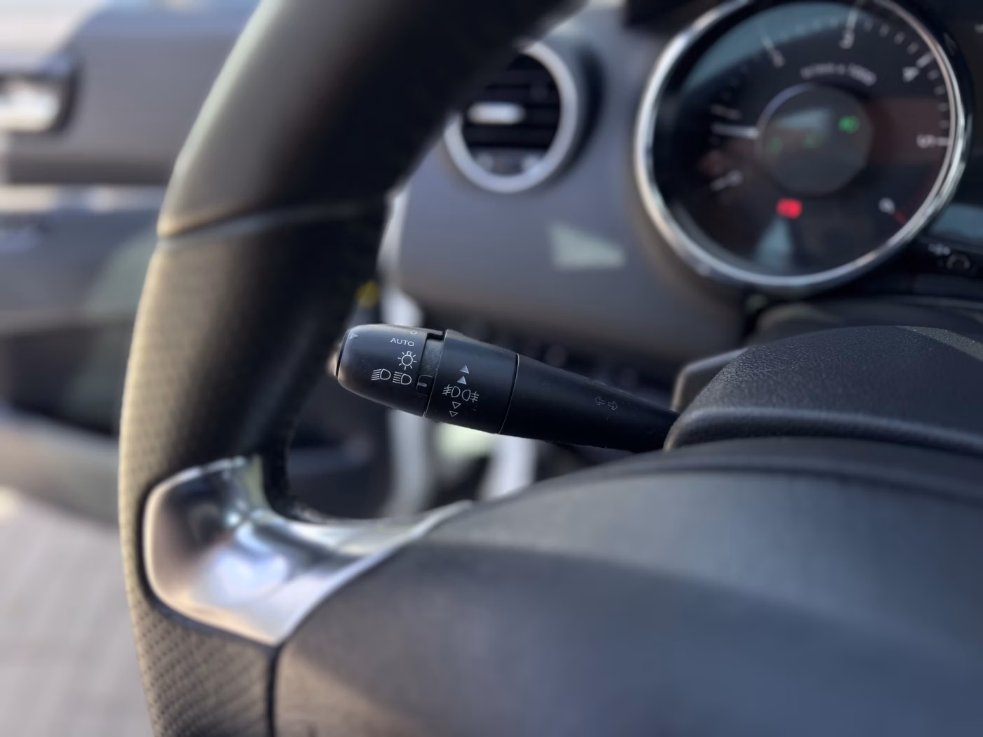 Peugeot 5008 фото 14