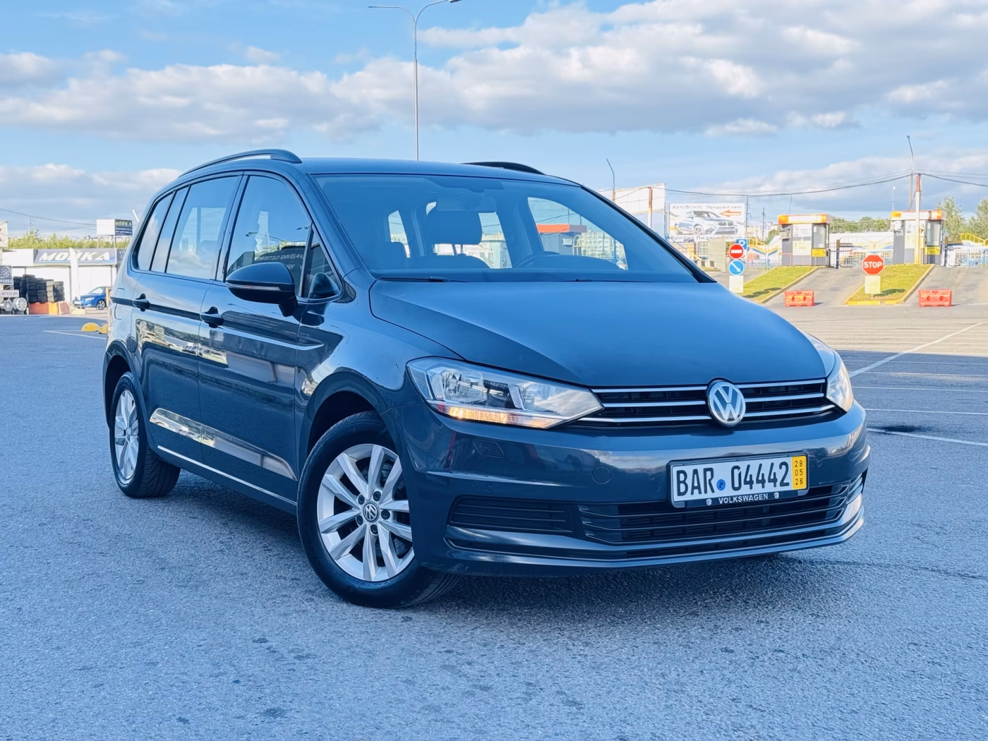 Volkswagen Touran фото 3