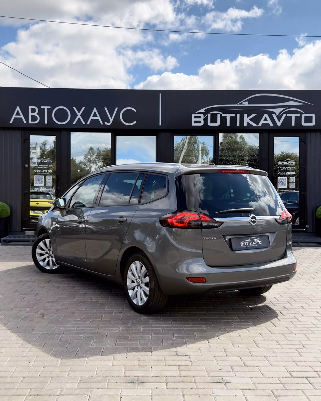 Opel Zafira фото 4