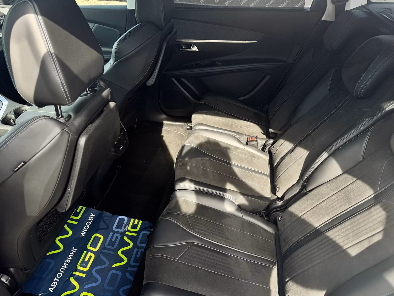 Peugeot 5008 фото 10