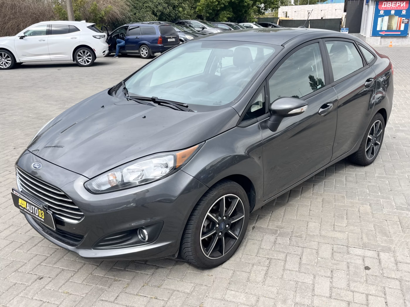 Ford Fiesta фото 4