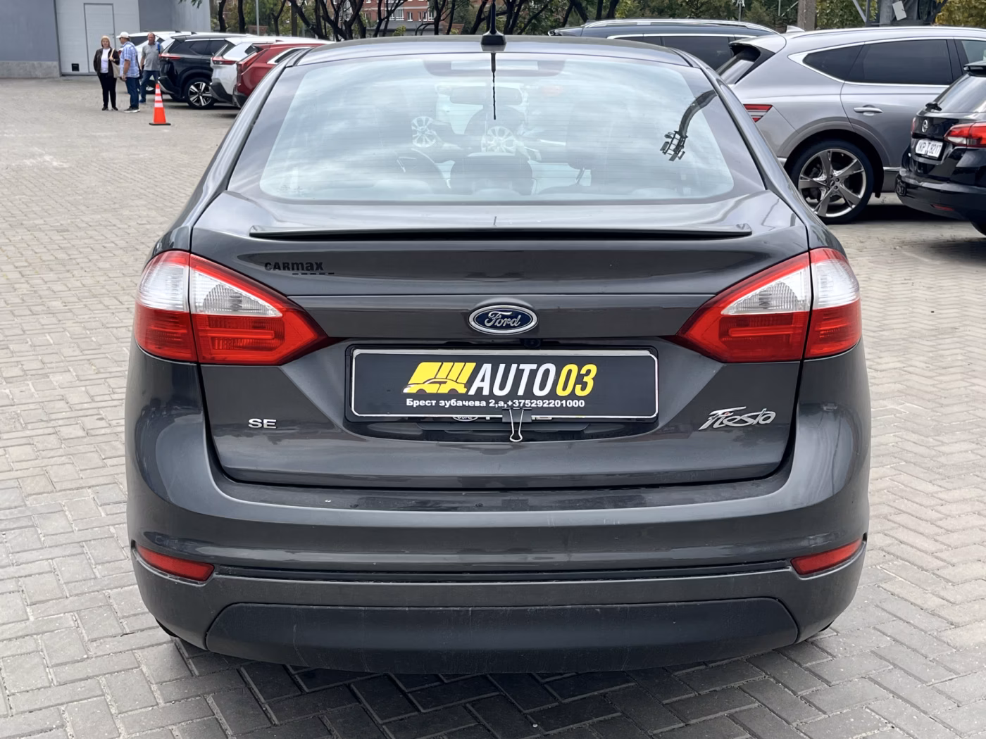 Ford Fiesta фото 9