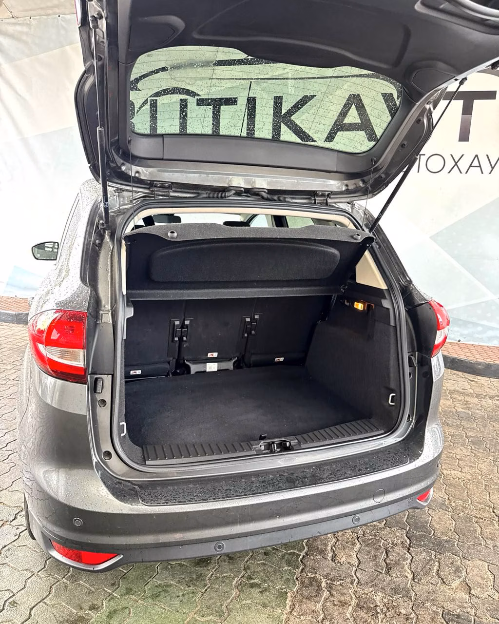 Ford C-MAX фото 14