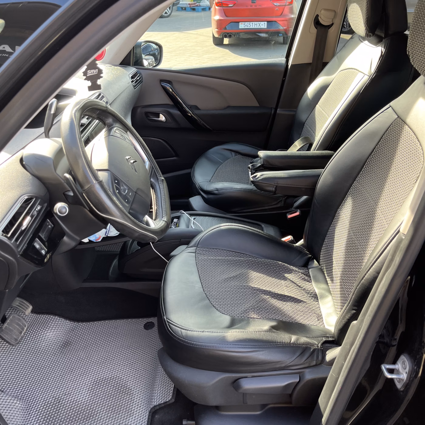 Citroen C4 Spacetourer фото 10