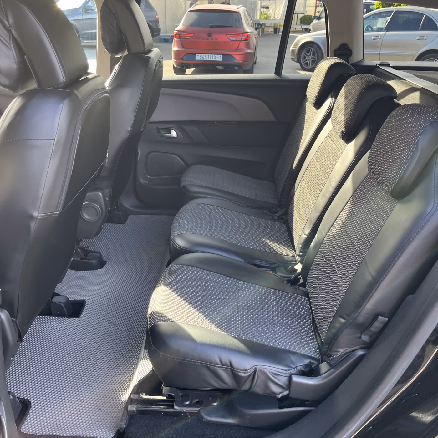Citroen C4 Spacetourer фото 16