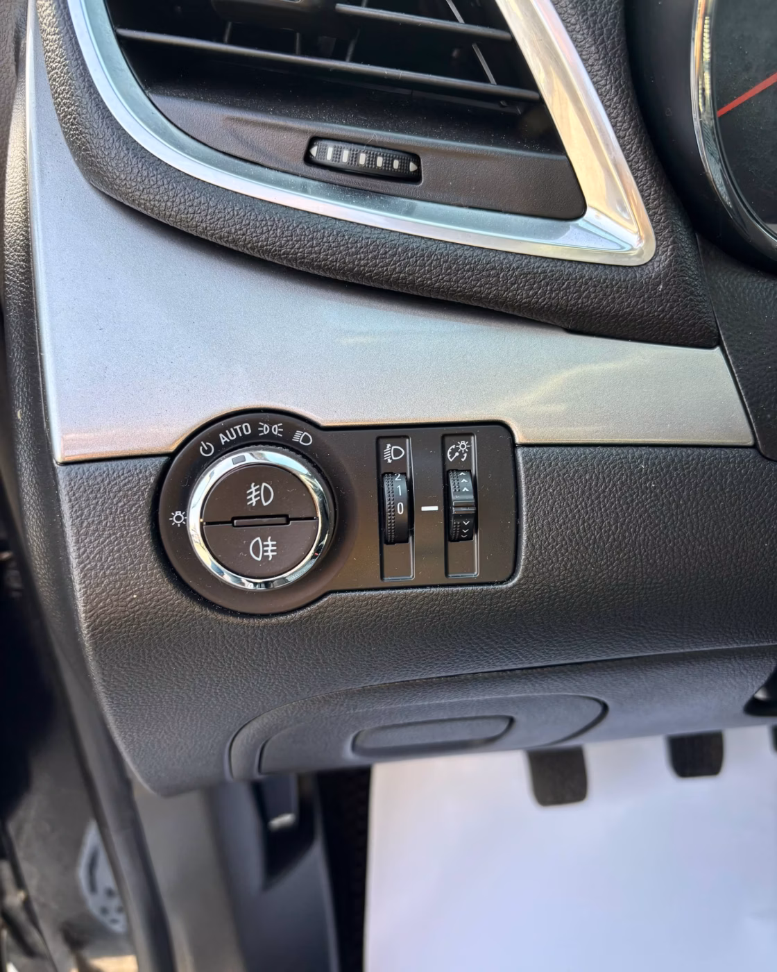 Opel Mokka фото 16