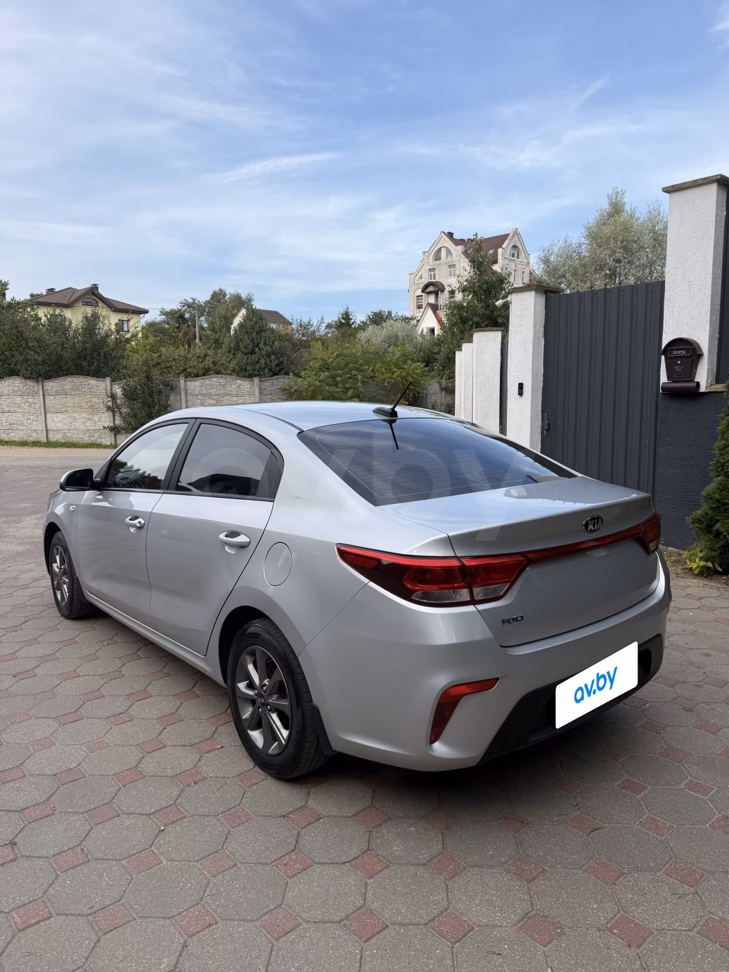 Kia Rio фото 6