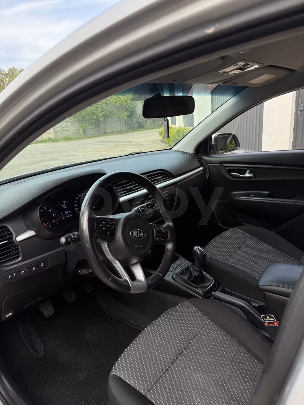 Kia Rio фото 8