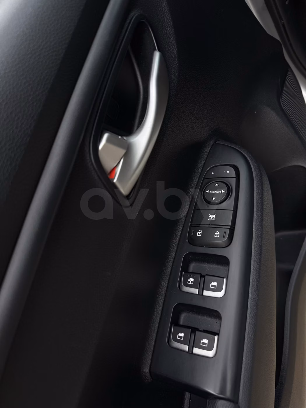 Kia Rio фото 12
