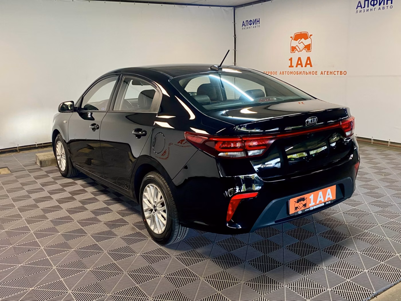 Kia Rio фото 4