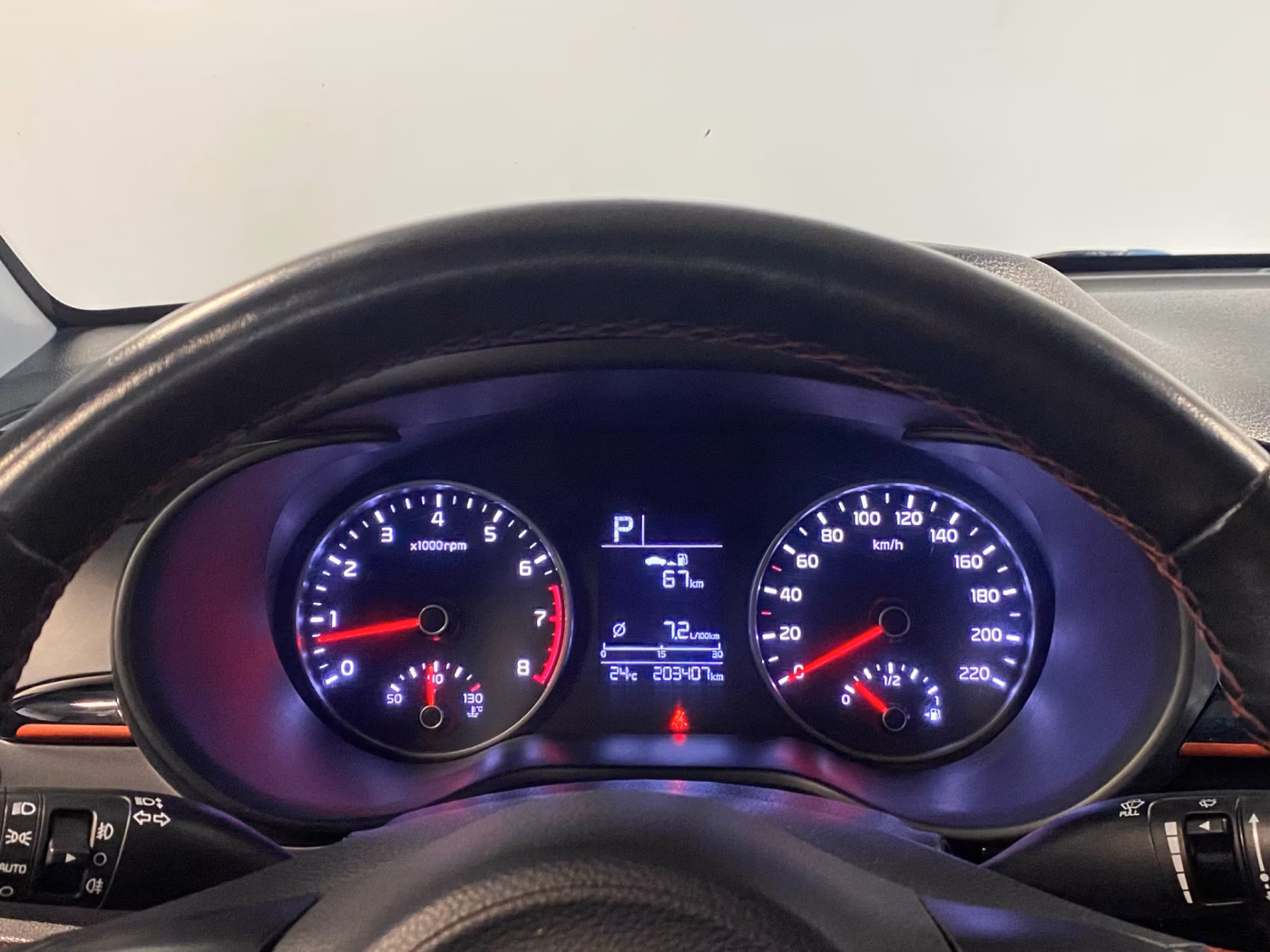 Kia Rio фото 8