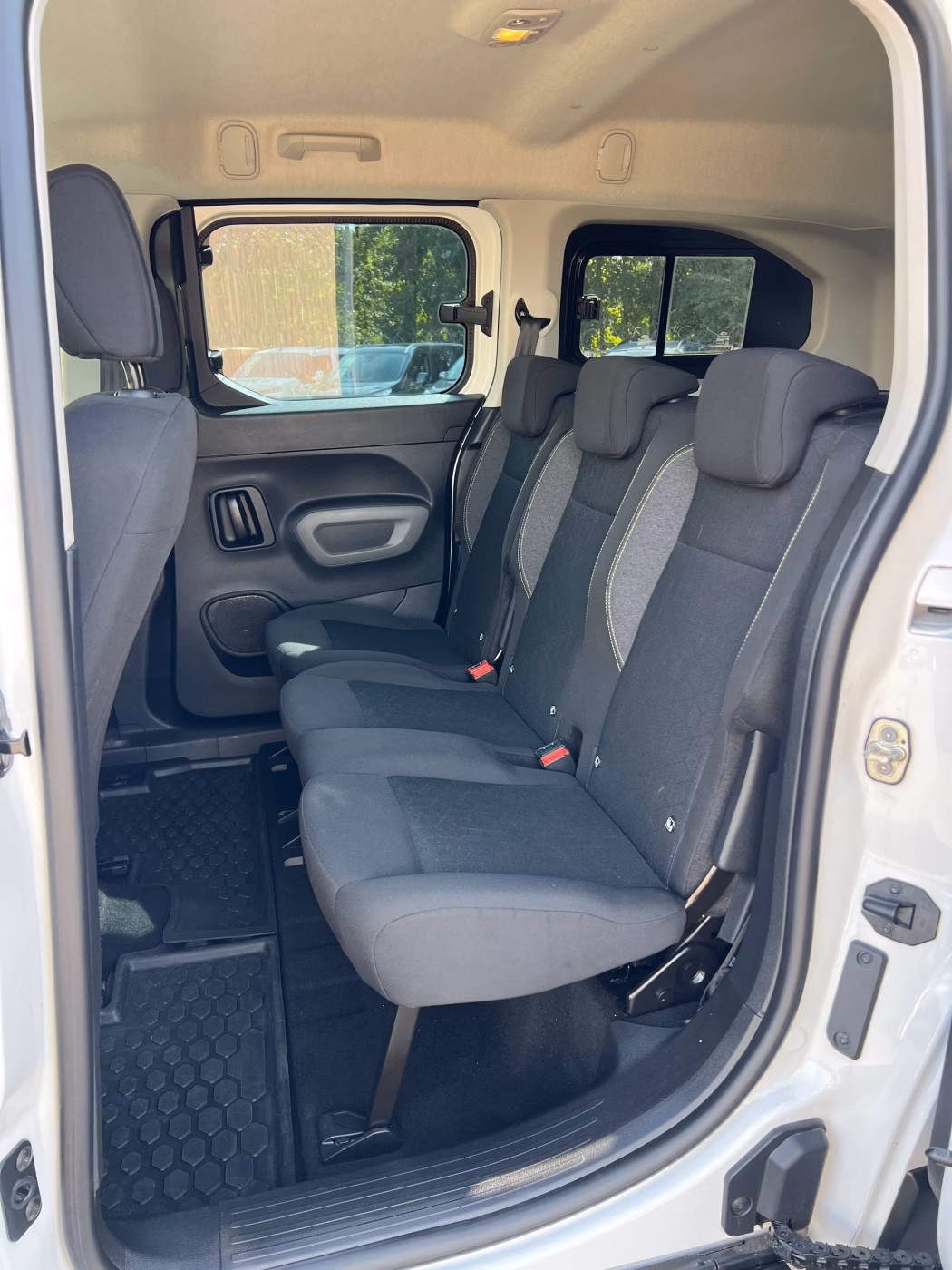 Peugeot Rifter фото 8