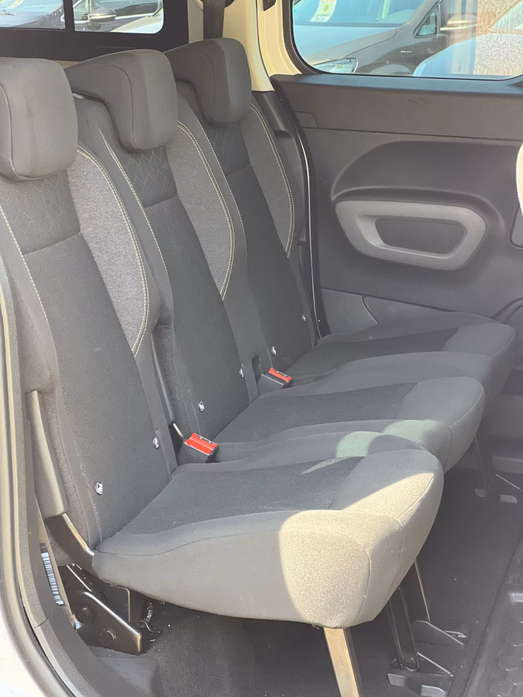 Peugeot Rifter фото 13